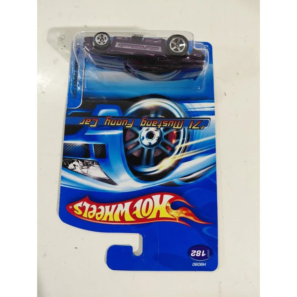 NIP Hot Wheels 2005 Main Line 1:64 Die Cast 1971 Ford Mustang Funny Car